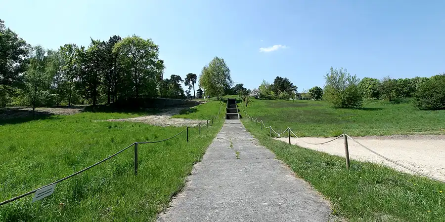 110 | 2008 | Elstal | Olympisches Dorf von 1936 | © carsten riede fotografie