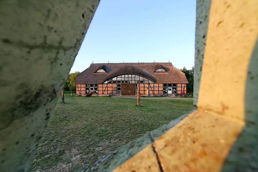 127 | 2008 | Katzow | Skulpturenpark | © carsten riede fotografie