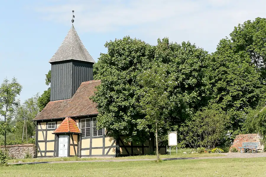 054 | 2008 | Klempenow | © carsten riede fotografie