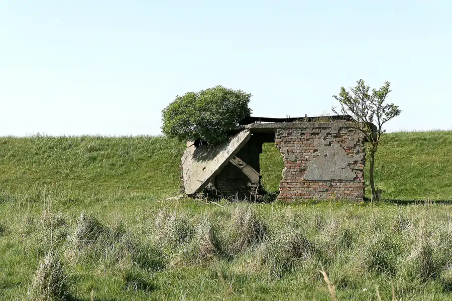 005 | 2008 | Peenemünde | Heeresversuchsanstalt – Bunker in den Peenewiesen | © carsten riede fotografie