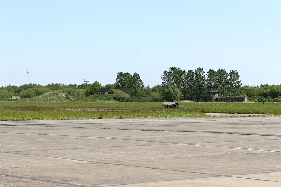 032 | 2008 | Peenemünde | Heeresversuchsanstalt – Der Flugplatz EDCP | © carsten riede fotografie