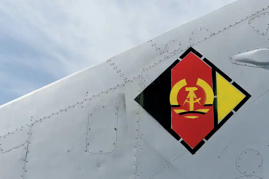 050 | 2008 | Peenemünde | Heeresversuchsanstalt – Der Flugplatz EDCP | © carsten riede fotografie