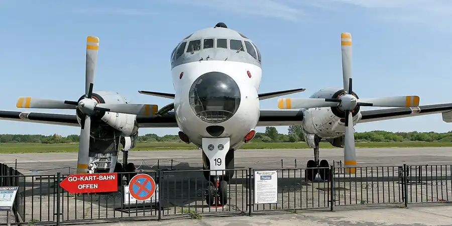 055 | 2008 | Peenemünde | Heeresversuchsanstalt – Der Flugplatz EDCP | © carsten riede fotografie