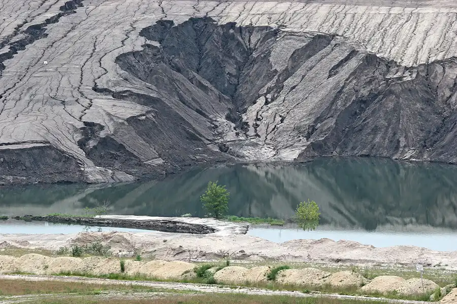 006 | 2008 | Tagebau Meuro | Rekultivierung in den Grossräschener See | © carsten riede fotografie