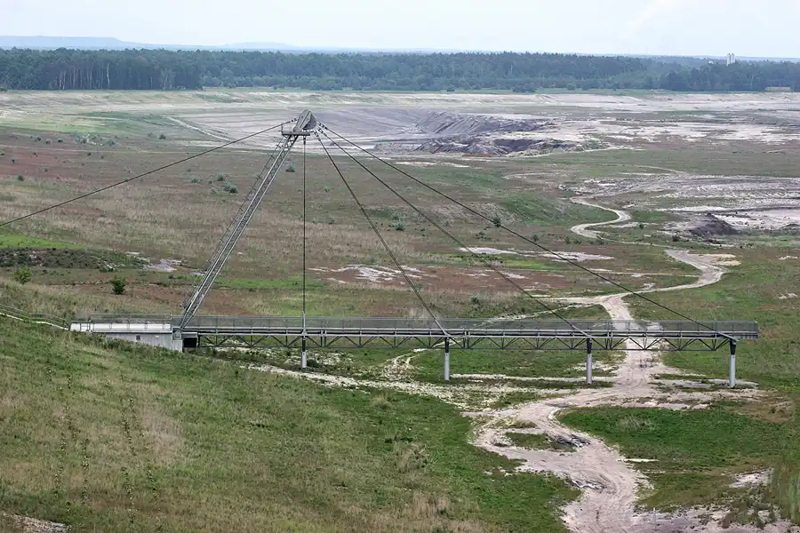011 | 2008 | Tagebau Meuro | Rekultivierung in den Grossräschener See | © carsten riede fotografie