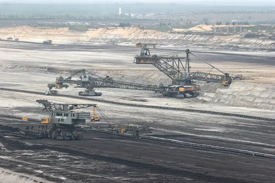 142 | 2008 | Tagebau Nochten | © carsten riede fotografie