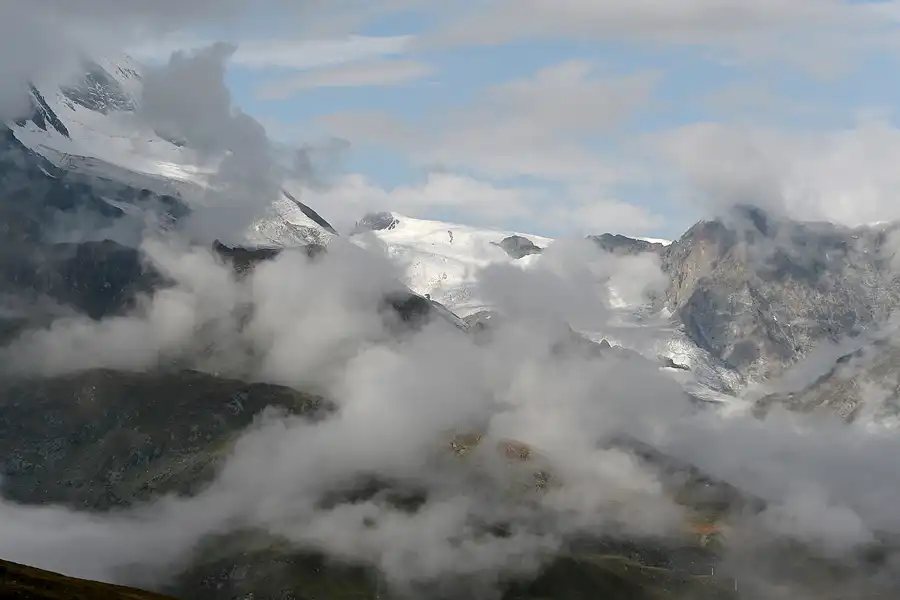 030 | 2008 | Zermatt – Gornergrat | Fahrt mit der Gornergratbahn | © carsten riede fotografie
