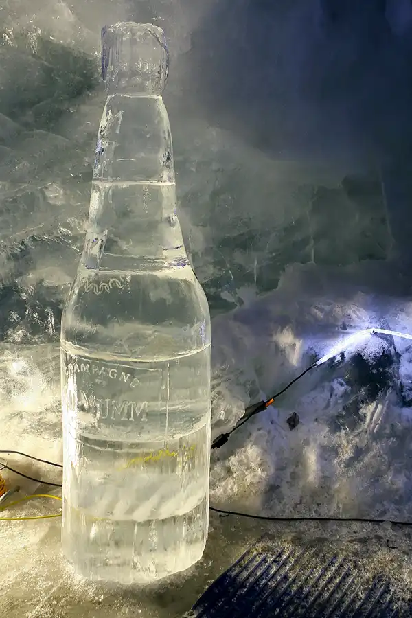 107 | 2008 | Zermatt | Matterhorn glacier paradise – Höchster Gletscher Palast der Welt | © carsten riede fotografie