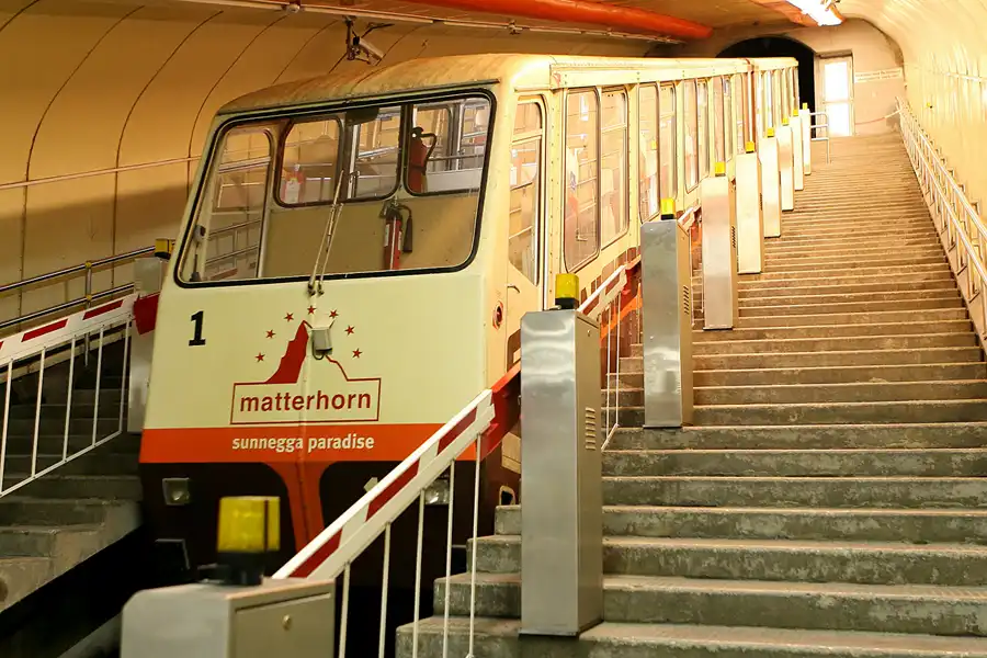 124 | 2008 | Zermatt | Sunnegga paradise – Zahnradbahn | © carsten riede fotografie