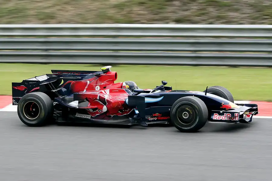 148 | 2008 | Spa-Francorchamps | Toro Rosso-Ferrari STR3 | Sebastian Vettel | © carsten riede fotografie