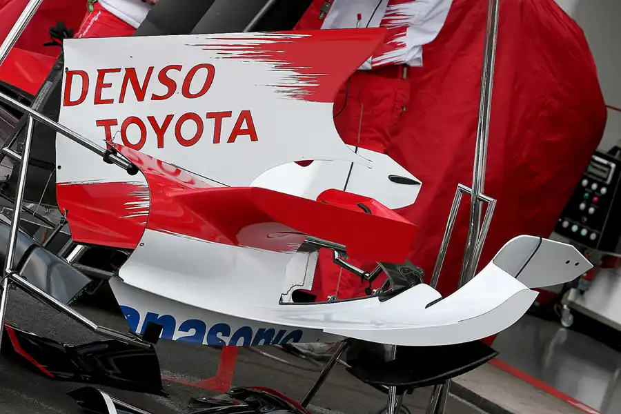 171 | 2008 | Spa-Francorchamps | Toyota TF108 | © carsten riede fotografie