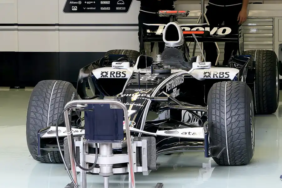 186 | 2008 | Spa-Francorchamps | Williams-Toyota FW30 | © carsten riede fotografie