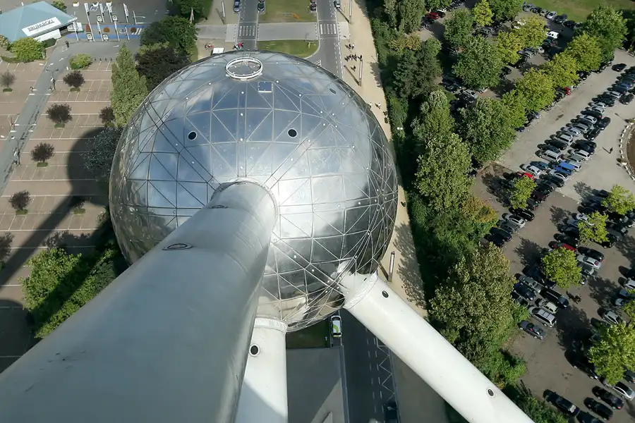 010 | 2008 | Bruxelles | Gelände der Expo 58 – Atomium | © carsten riede fotografie
