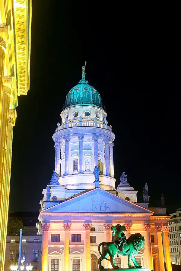 033 | 2008 | Berlin | Festival Of Lights – Gendarmenmarkt | © carsten riede fotografie