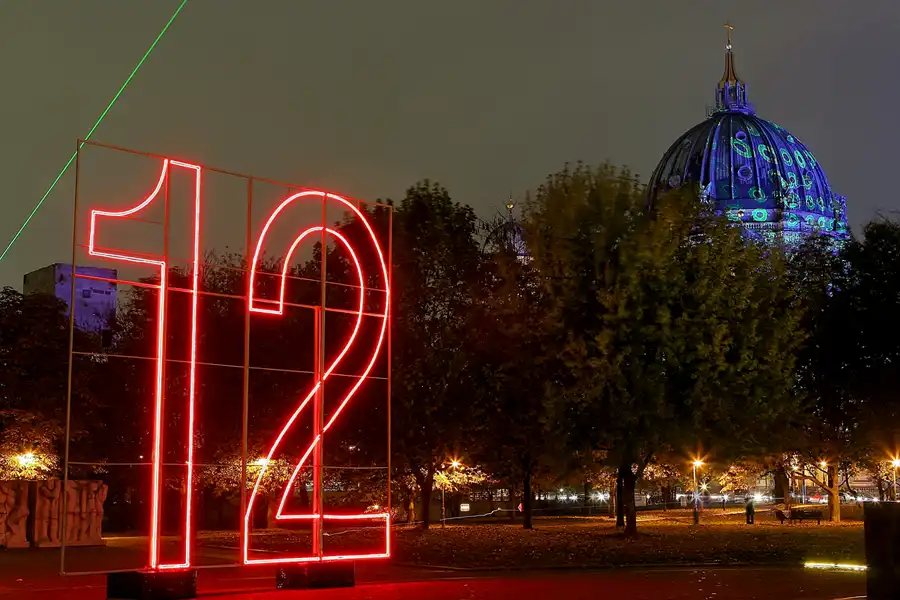 046 | 2008 | Berlin | Festival Of Lights – Marx-Engels-Forum + Berliner Dom | © carsten riede fotografie