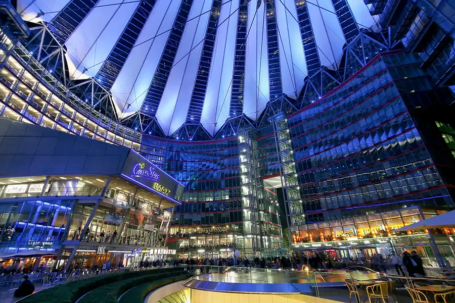 074 | 2008 | Berlin | Festival Of Lights – Potsdamer Platz Sony Center | © carsten riede fotografie