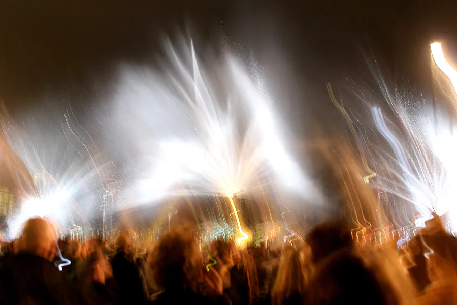 009 | 2008 | Berlin | Festival Of Lights – Flames Of Water | © carsten riede fotografie