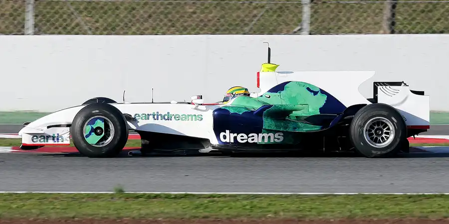 072 | 2008 | Barcelona | Honda RA108 | Bruno Senna | © carsten riede fotografie