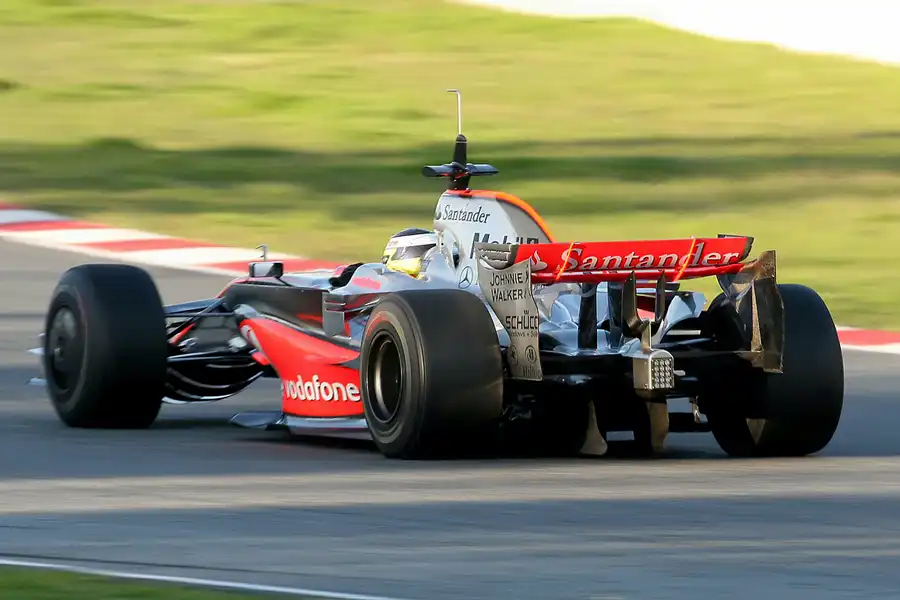 098 | 2008 | Barcelona | McLaren-Mercedes Benz MP4-23K | Pedro De La Rosa | © carsten riede fotografie