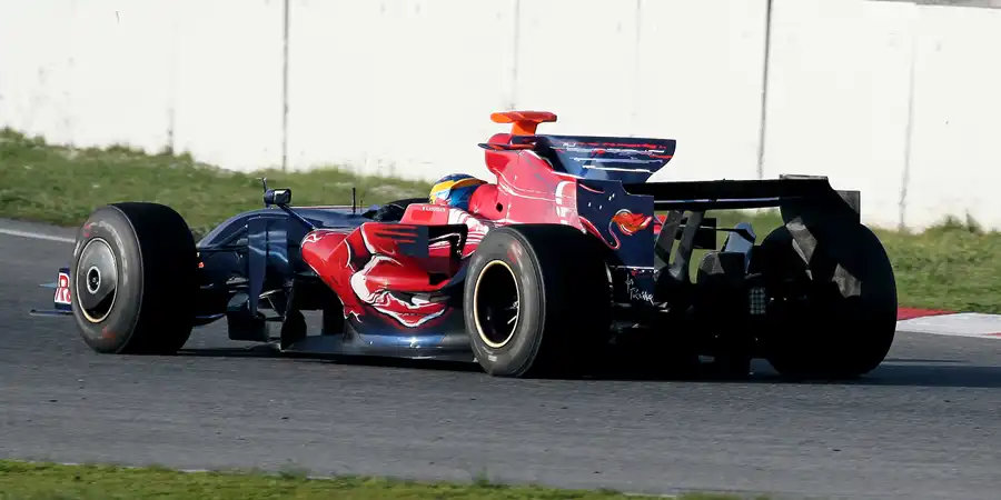 126 | 2008 | Barcelona | Toro Rosso-Ferrari STR3 | Sebastian Bourdais | © carsten riede fotografie