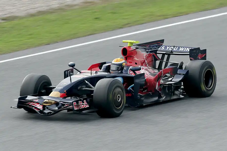 133 | 2008 | Barcelona | Toro Rosso-Ferrari STR3 | Sebastien Buemi | © carsten riede fotografie