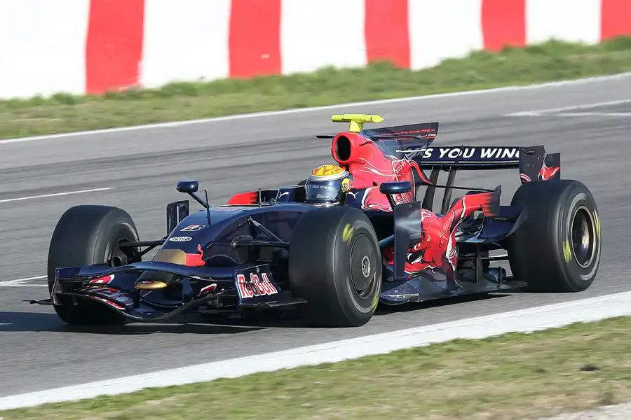 134 | 2008 | Barcelona | Toro Rosso-Ferrari STR3 | Sebastien Buemi | © carsten riede fotografie