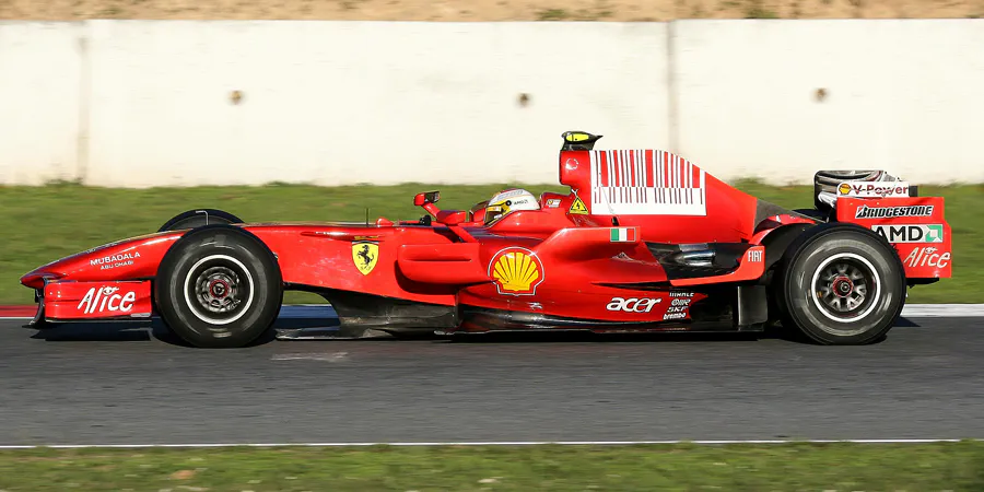027 | 2008 | Barcelona | Ferrari F2008K | Luca Badoer | © carsten riede fotografie