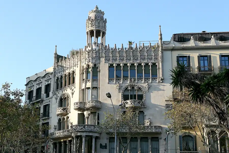 001 | 2008 | Barcelona | Passeig de Gracia | © carsten riede fotografie