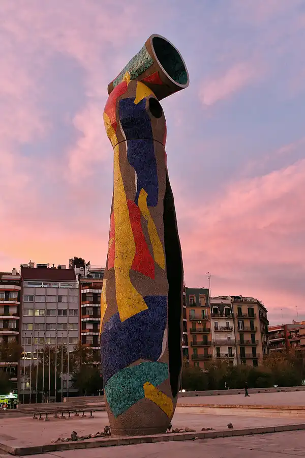 098 | 2008 | Barcelona | Dona I Ocell (Miro) | © carsten riede fotografie