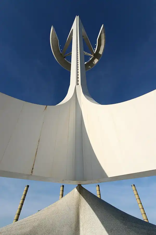 025 | 2008 | Barcelona | Anella Olimpica de Montjuic – Torre Calatrava | © carsten riede fotografie