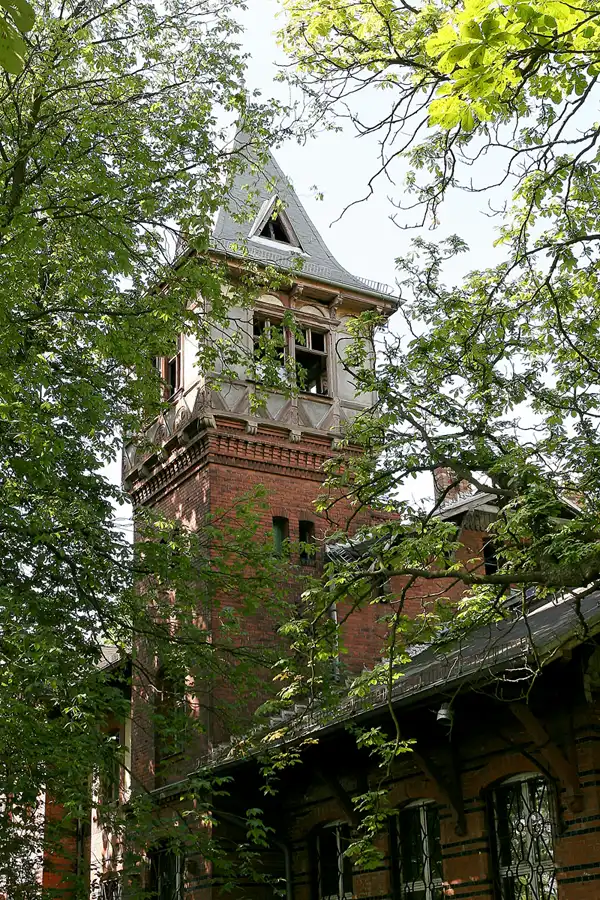 027 | 2009 | Berlin | Treptower Park – Eierhäuschen | © carsten riede fotografie