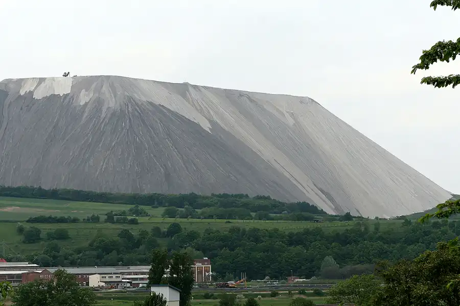 052 | 2009 | Heringen | Monte Kali | © carsten riede fotografie
