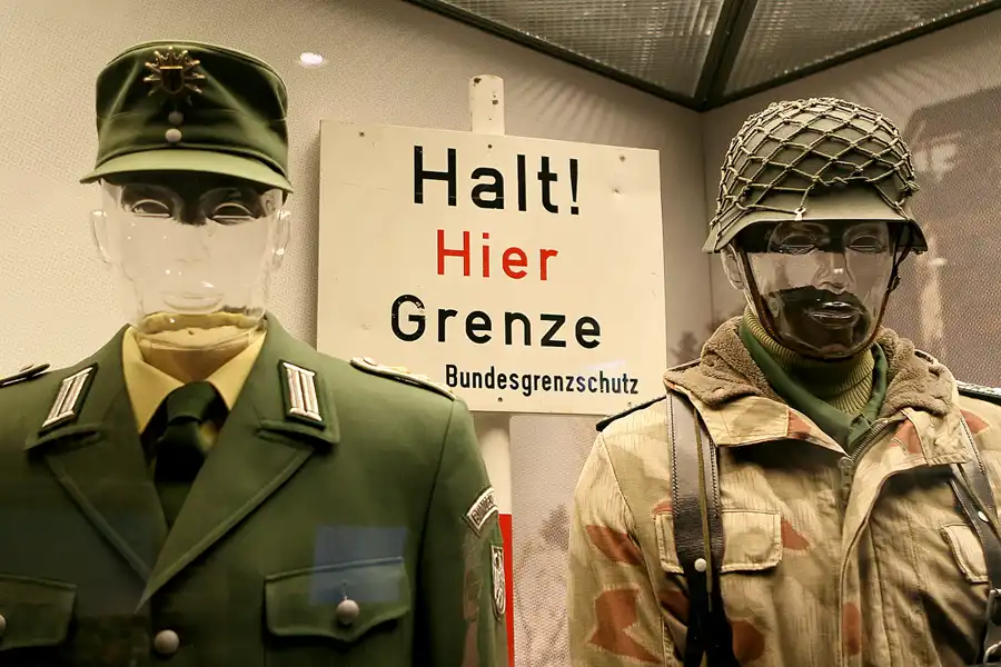 011 | 2009 | Geisa-Rasdorf | Point Alpha | © carsten riede fotografie