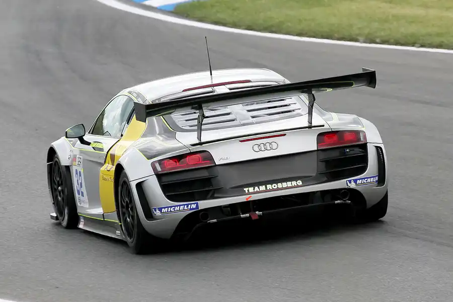 084 | 2009 | Motorsport Arena Oschersleben | FIA GT3 European Championship | © carsten riede fotografie
