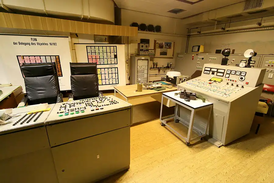 075 | 2009 | Harnekop | Atombunker SBW 16/102 | © carsten riede fotografie