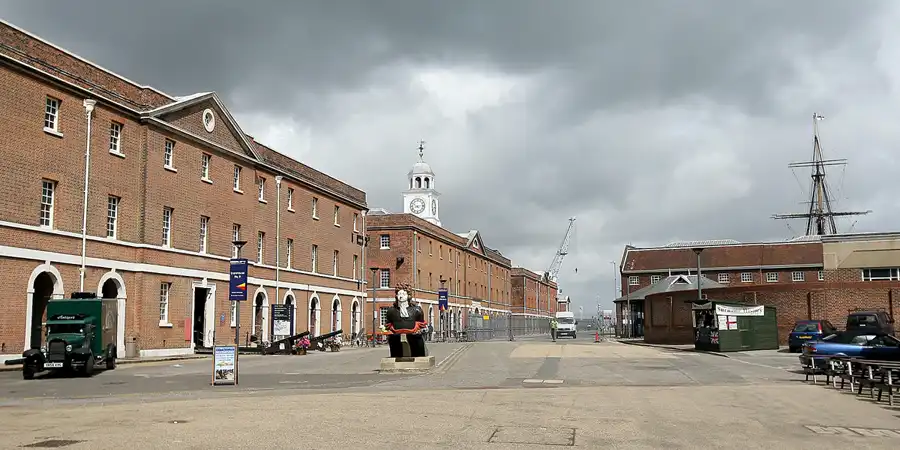 008 | 2009 | Portsmouth | © carsten riede fotografie