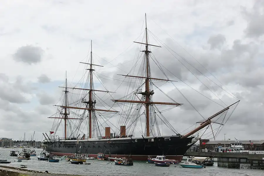 014 | 2009 | Portsmouth | © carsten riede fotografie