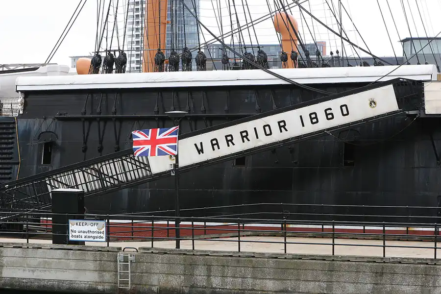 015 | 2009 | Portsmouth | © carsten riede fotografie