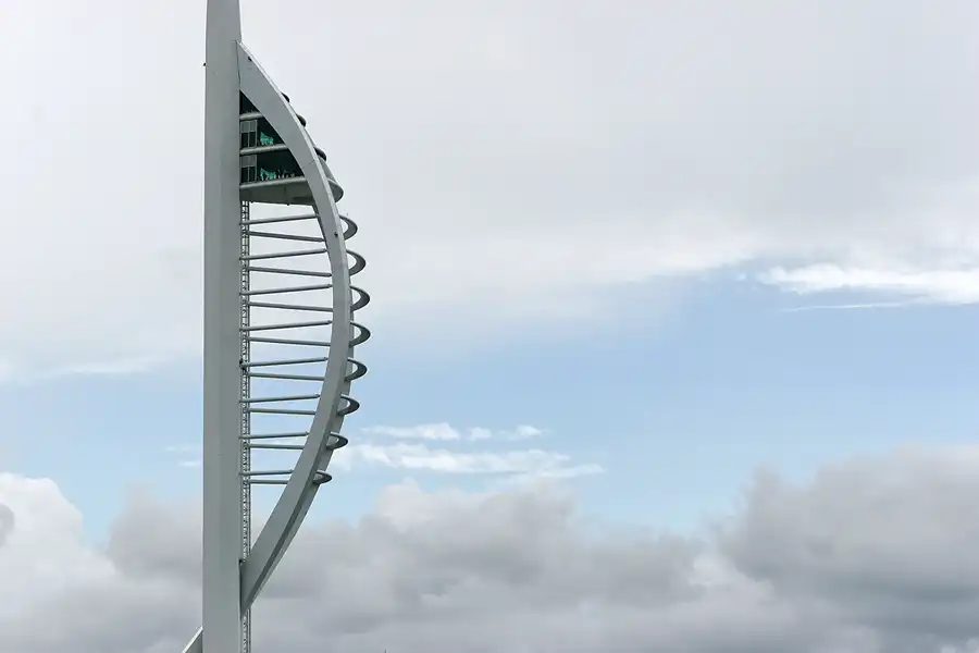 035 | 2009 | Portsmouth | Spinnaker Tower | © carsten riede fotografie