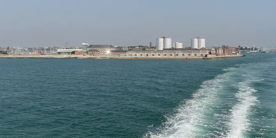 080 | 2009 | Portsmouth | © carsten riede fotografie