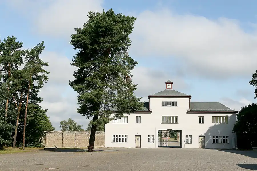 050 | 2009 | Sachsenhausen | Gedenkstätte | © carsten riede fotografie
