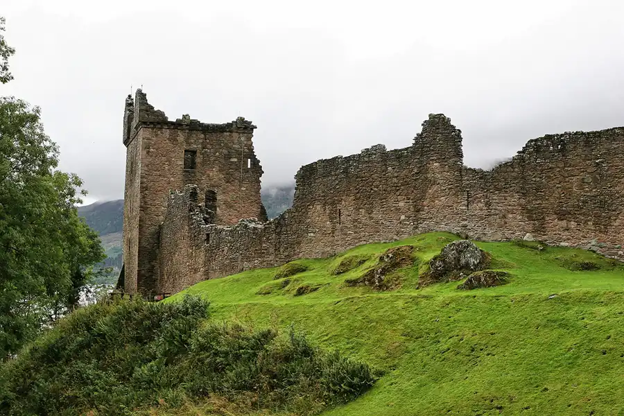 003 | 2009 | Urquhart Castle | © carsten riede fotografie