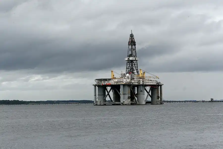 116 | 2009 | Balblair | Oil Rig | © carsten riede fotografie