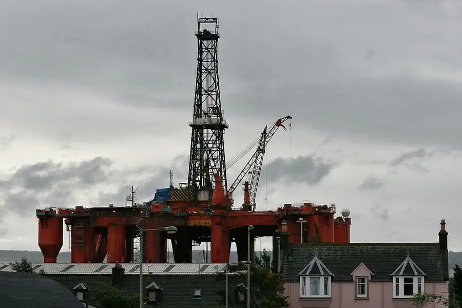 186 | 2009 | Invergordon | Oil Rig | © carsten riede fotografie