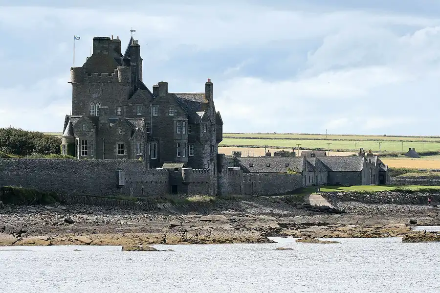 033 | 2009 | Highlands Route A99 | Ackergill Tower | © carsten riede fotografie