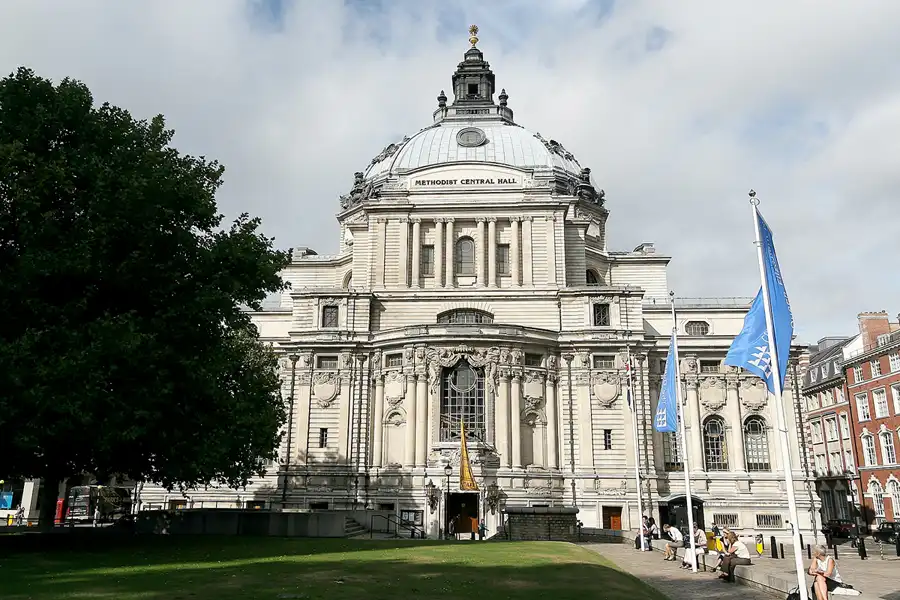 020 | 2009 | London | Methodist Central Hall | © carsten riede fotografie