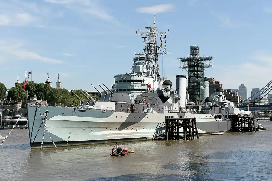 065 | 2009 | London | HMS Belfast | © carsten riede fotografie