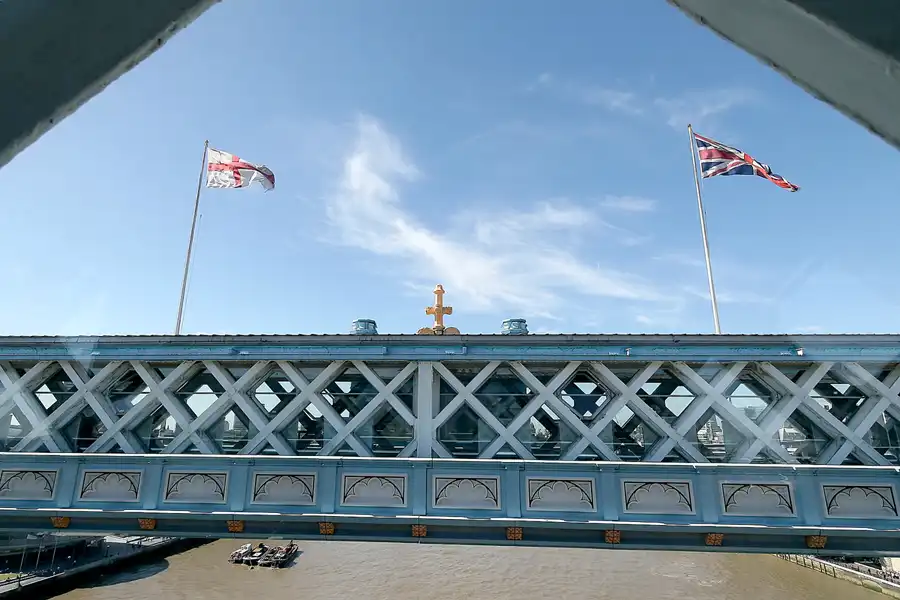 070 | 2009 | London | Tower Bridge | © carsten riede fotografie