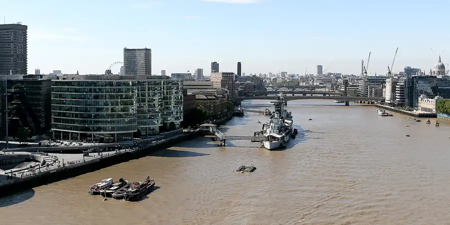 080 | 2009 | London | Blick von der Tower Bridge | © carsten riede fotografie