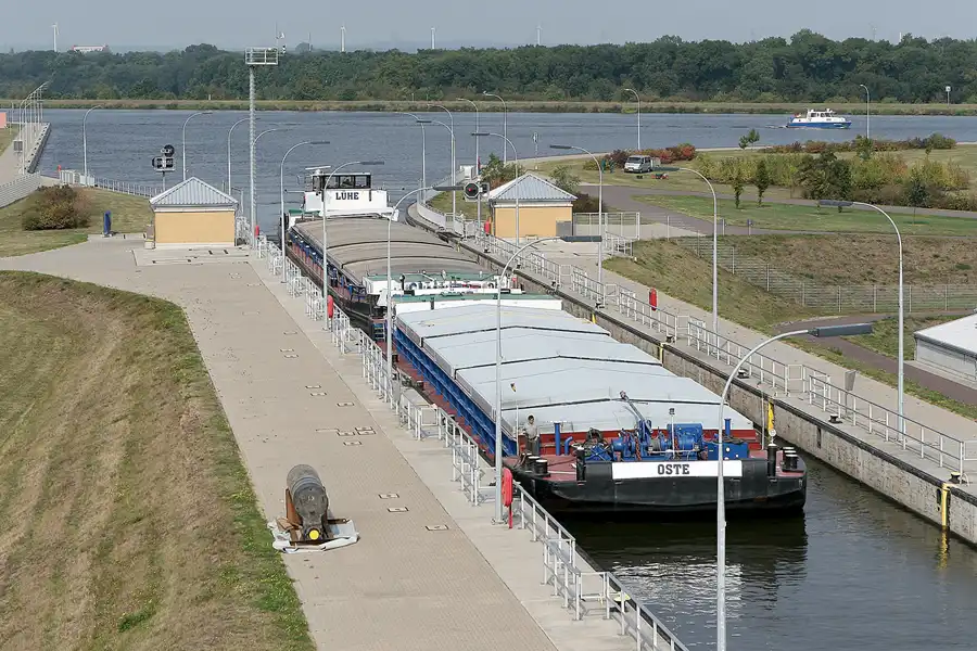 051 | 2009 | Magdeburg | Wasserstrassenkreuz | © carsten riede fotografie